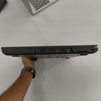 Portátil Lenovo T470 | i5 6300U | 8GB DDR4 | 256GB SSD | 14" 1920x1080 | Win11PRO - Recondicionado