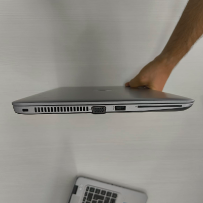 Portátil HP 840 G4 | i5 7Gen | 8GB DDR4 | 256GB SSD | 14" 1920x1080 | Win11PRO - Recondicionado Portátil HP 840 G4 | i5 7Gen | 8GB DDR4 | 256GB SSD | 14" 1920x1080 | Win11PRO - Recondicionado